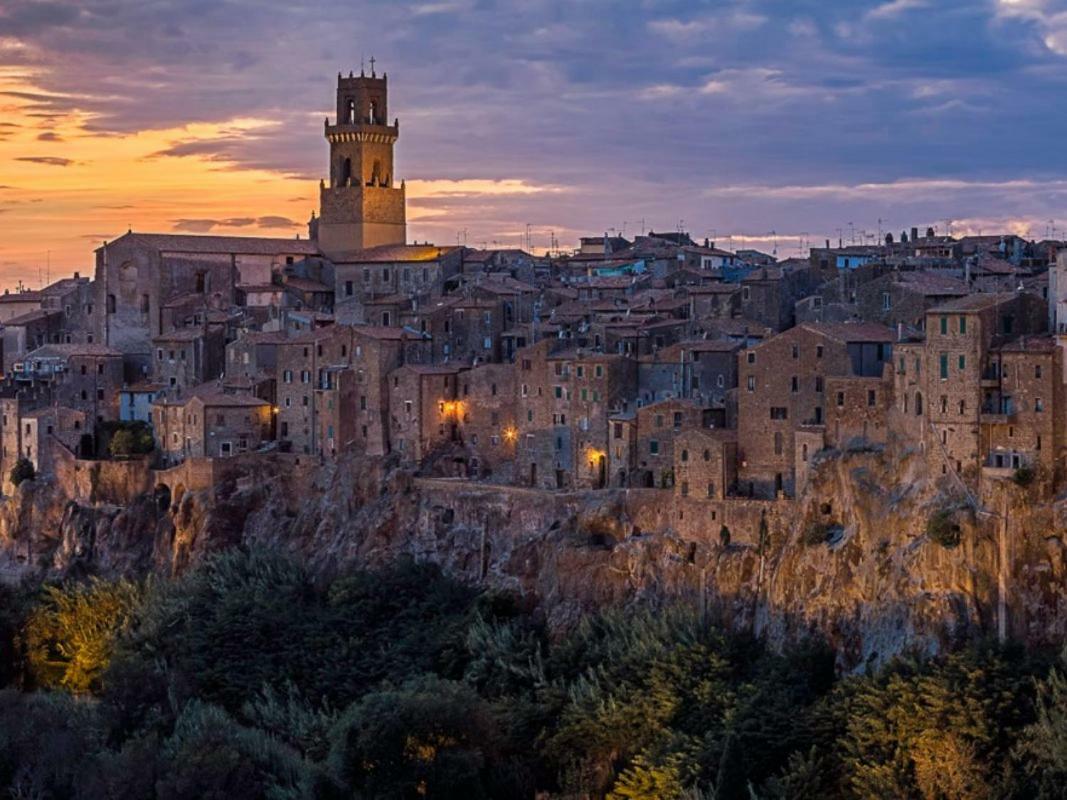 Ferienwohnung Casa Dante Vivo dʼOrcia Exterior foto